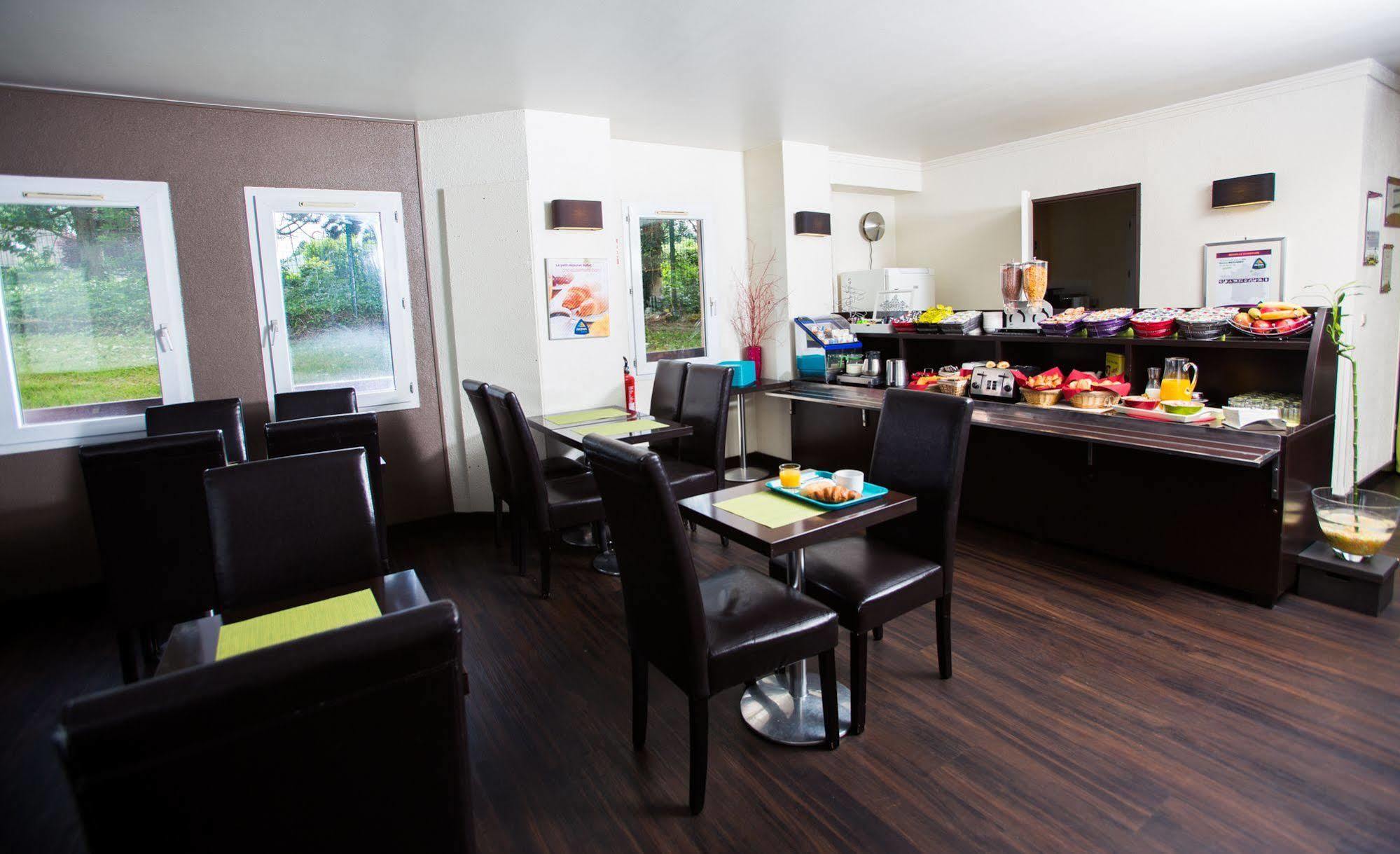 Hotel Akena Creil - Clermont Agnetz אגנץ מראה חיצוני תמונה